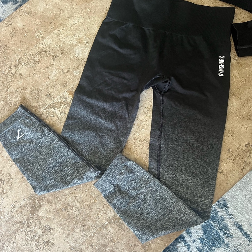 Gymshark SET Adapt Ombré Black and Gray Seamless Top & Leggings Size M - Picture 14 of 17